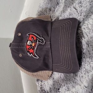 NFL Tampa Bay Buccaneers Mesh Net Trucker Hat Khaki Navy Distressed EUC Spring
